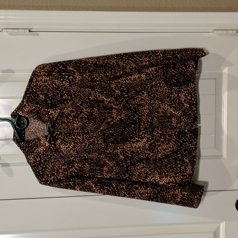 Elements Animal print blouse size M